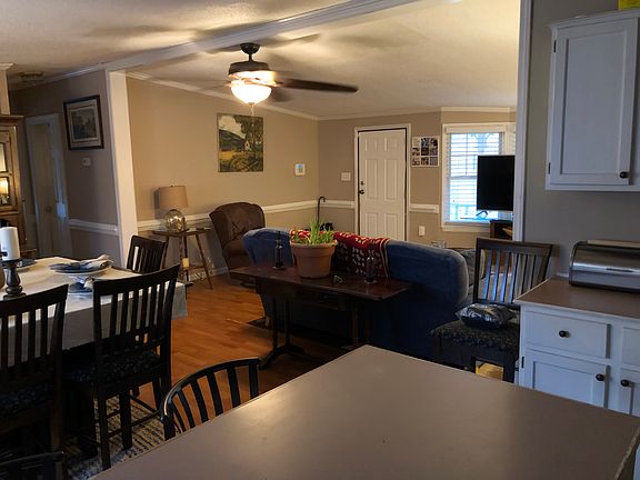Living/dining area.