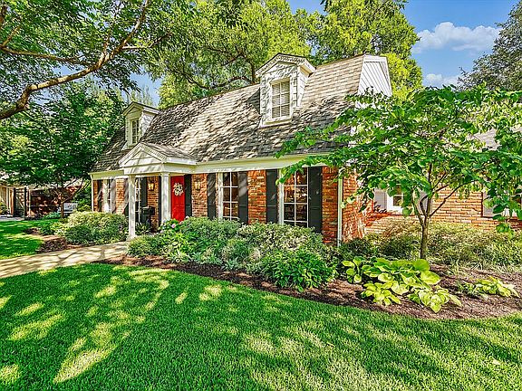3rd image of 4209 Shady Creek Dr