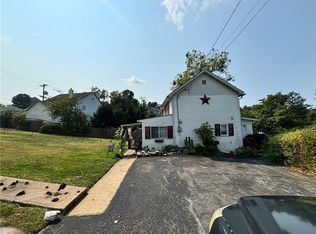 170 Portman St, Mc Kees Rocks, PA 15136