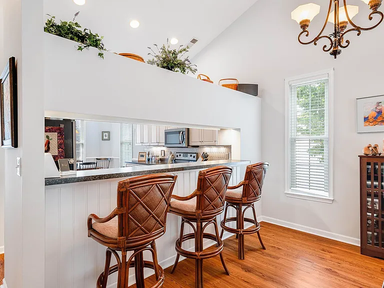 4081 Forest Oaks Ln — Photo 11
