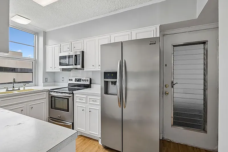 2 bed, 1627 sqft, $2,100 — Photo 3