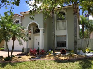 18454 NW 9th Ct, Pembroke Pines, FL 33029