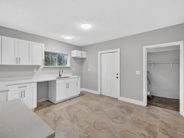 2731 NW 6TH Court, Fort Lauderdale, FL 33311
