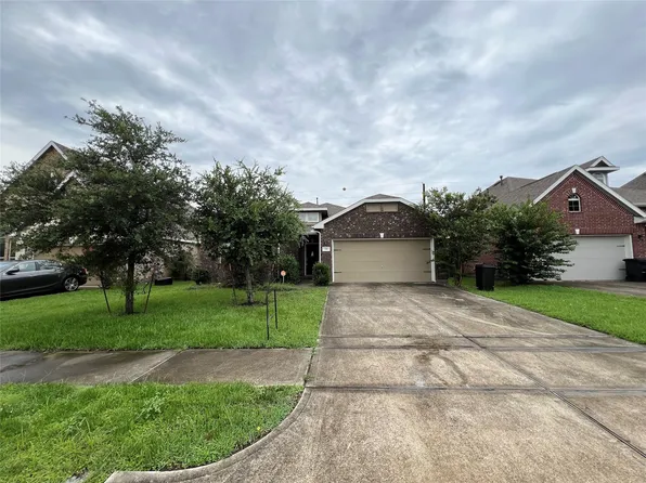 335 American Black Bear Dr, Crosby, TX 77532