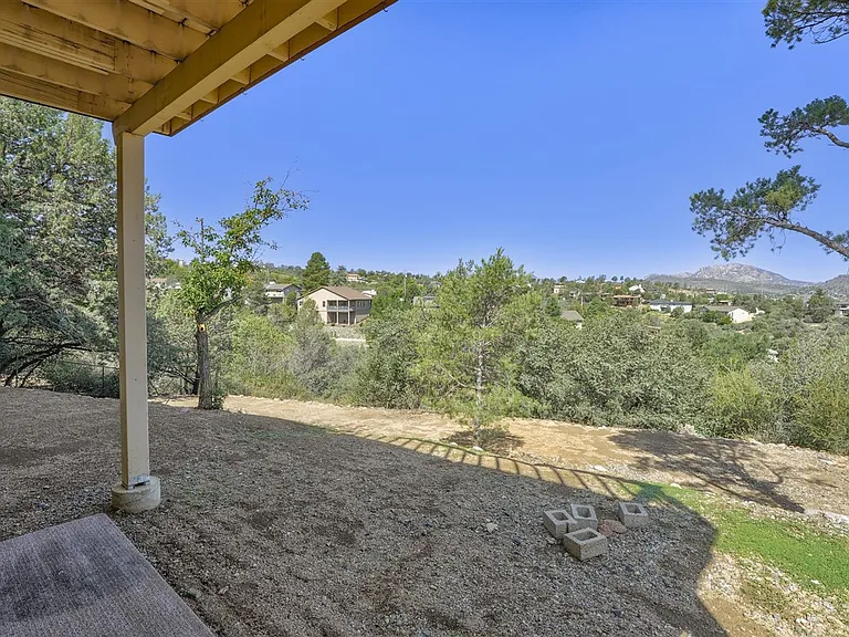 2270 Sandia Dr — Photo 33