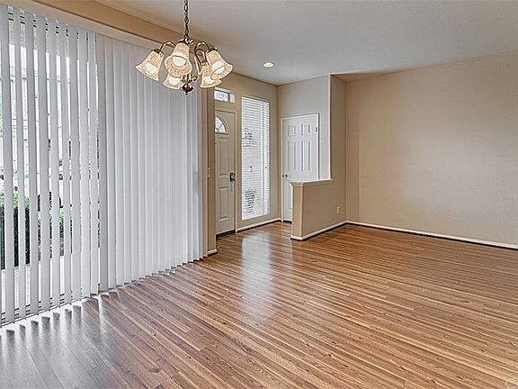3rd image of 7976 E Monte Carlo Ave