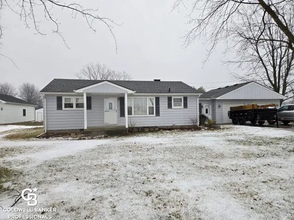 4575 Meldrum Rd, Casco, MI 48064