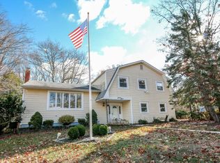 63 Weston Pl, Eatontown, NJ 07724