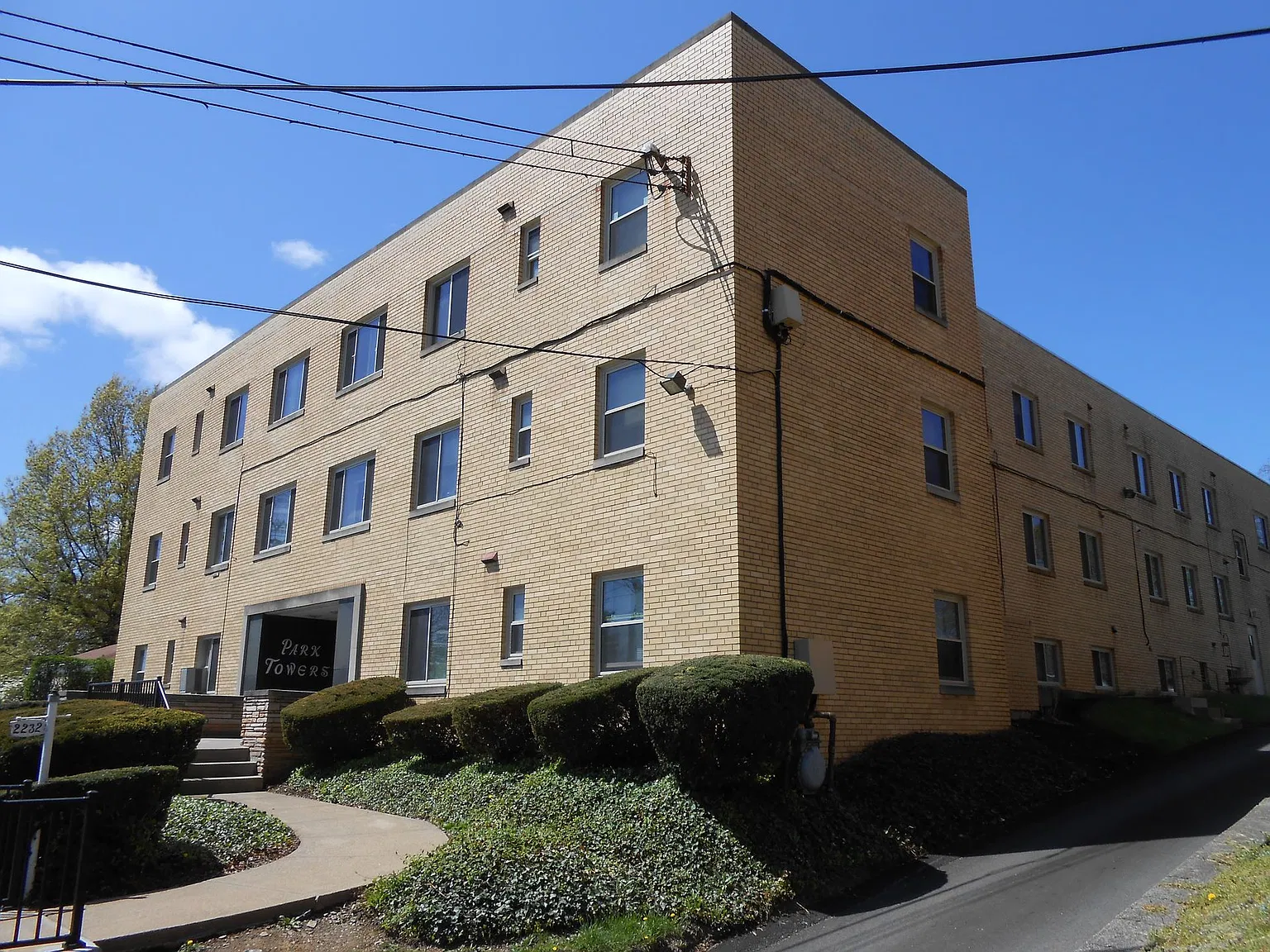 Squirrel Hill - Apartments For Rent In Pittsburgh — Photo 2