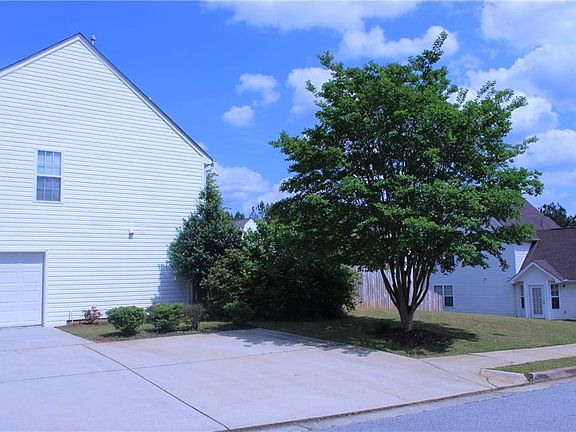 4th image of 3910 Safehaven Dr