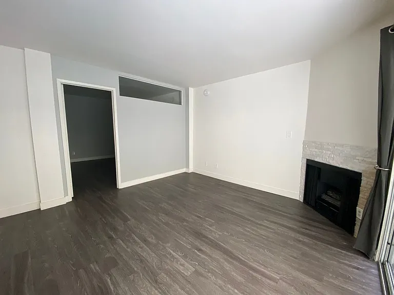1250 N. June St. Los Angeles CA 90038 — Photo 8