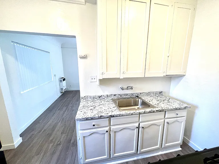280 Witmer St — Photo 12