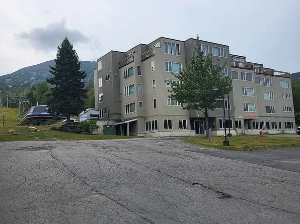 2206 Adams Mountain Rd, Carrabassett Valley, ME 04947