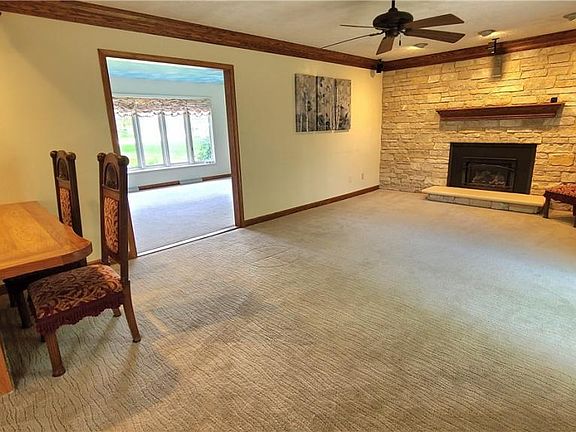 5th image of 3996 Troon Dr