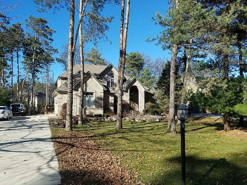 1st image of 8420 Pine Cove Dr