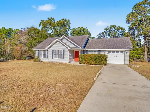 4 Fig Dr, Beaufort, SC 29907