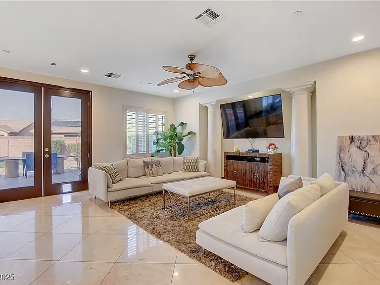 3541 Winter Wren St — Photo 6