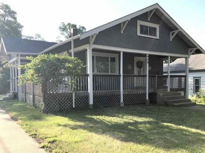 928 H St, Fairbury, NE, 68352