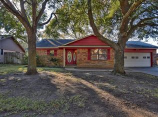 1506 Yager Dr, Brenham, TX 77833