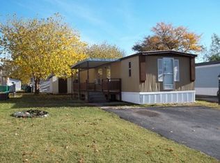 20 Circle Creek Ln, Cahokia, IL 62206