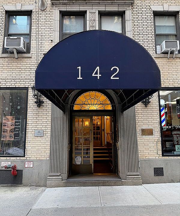 1st image of 142 E 49th St APT 8A