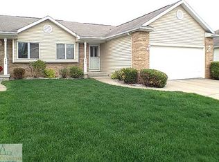 531 White Pine Blvd, Lansing, MI 48917