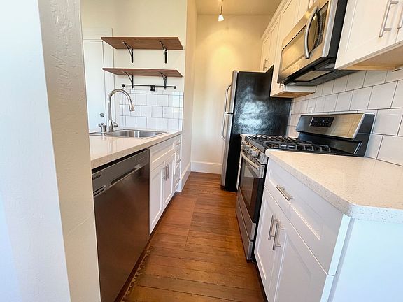 4th image of 337 Vallejo St