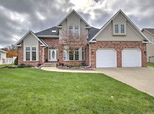 319 W Forsyth Pkwy, Forsyth, IL 62535