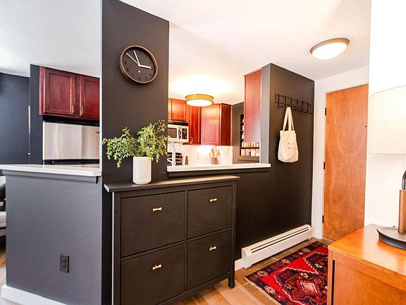 2nd image of 20 S Logan St Unit 105