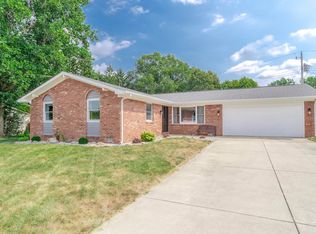 1701 Tanglewood Dr, Lafayette, IN 47905