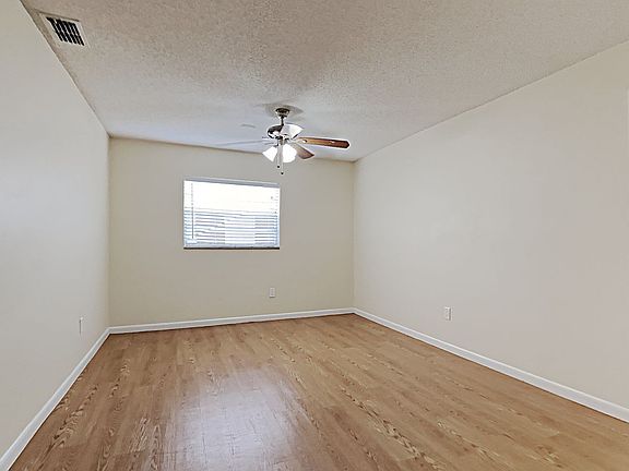 4th image of 1781 Wyoming St