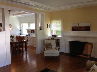 206 E Pine St, Grove City, PA 16127