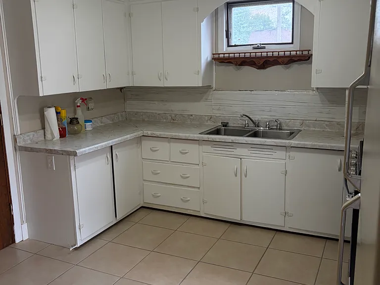 372 N Wabash Ave — Photo 7
