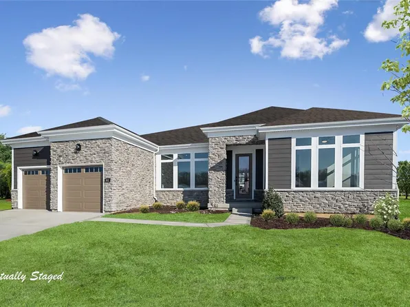 902 Memsie Park Ct, O'Fallon, MO 63368