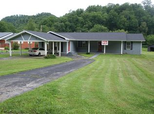 35 Woody Ln, Printer, KY 41655