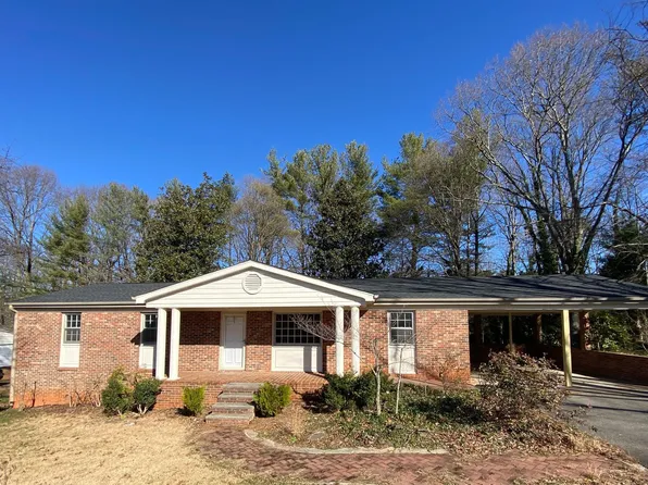 95 Buxton Dr, Lynchburg, VA 24502