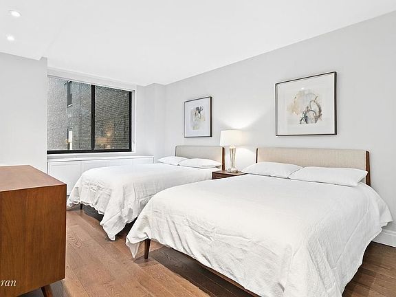 5th image of 347 W 57th St APT 11A