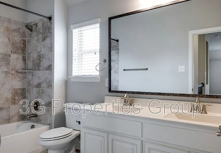 3521 Camden Ct — Photo 34