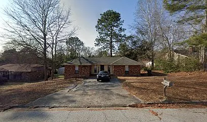 3 bed, 1064 sqft, $1,390 — Photo 1