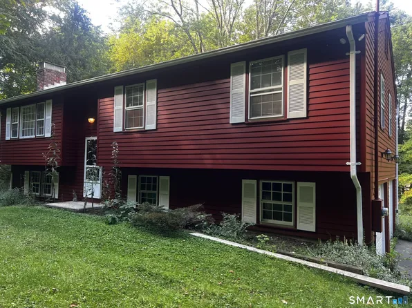 206 West Lake Avenue, Guilford, CT 06437