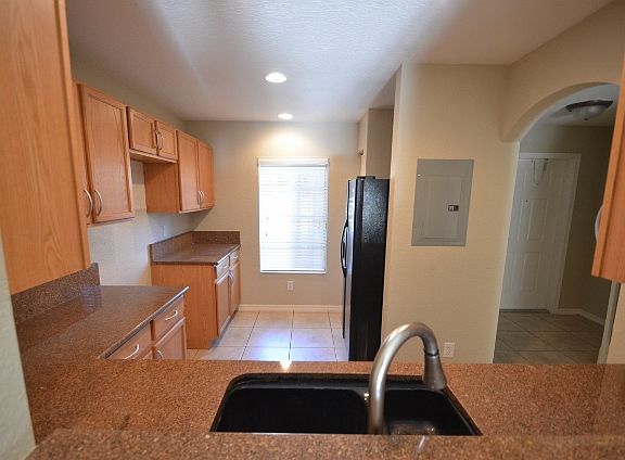 4th image of 5959 London Ln