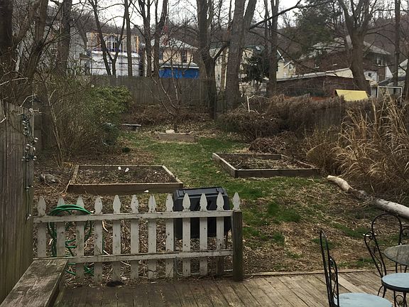 4th image of 114 Targee St