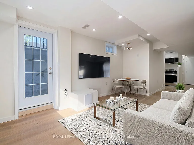 1410 Wellwood Ter #BASEMENT — Photo 13