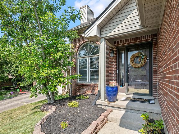 2nd image of 3610 White Pine Dr