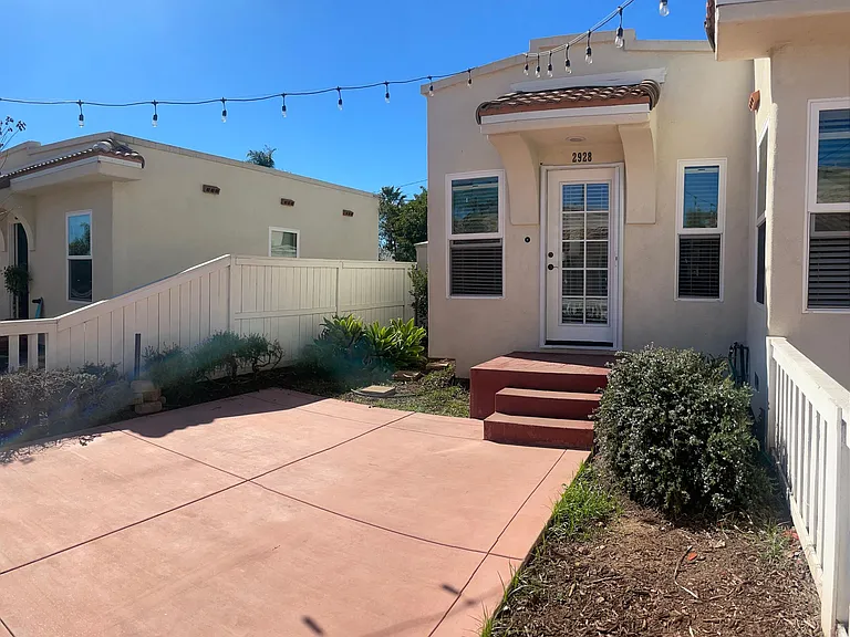 2928 Kalmia St #2928 — Photo 8