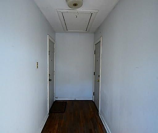 2nd image of 2218 1/2 Chapman St Unit 2