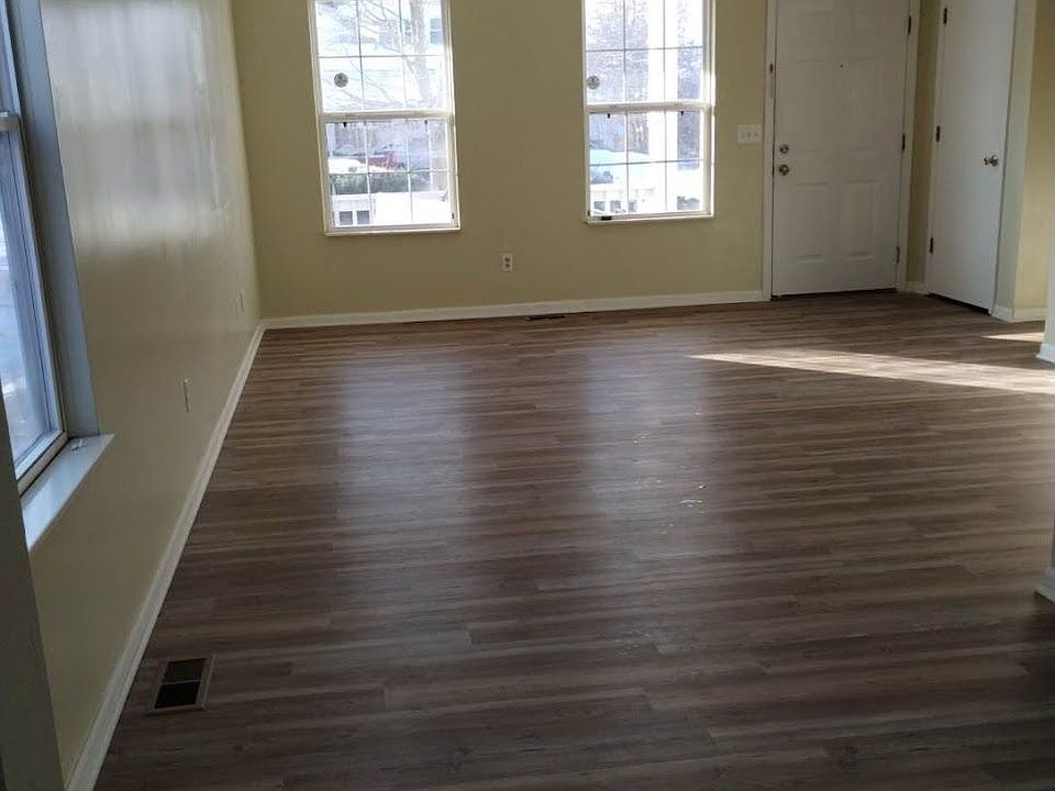 1st image of 768 Fairgreen Ave