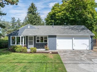 2305 Glen Haven Rd, Lake Oswego, OR 97034