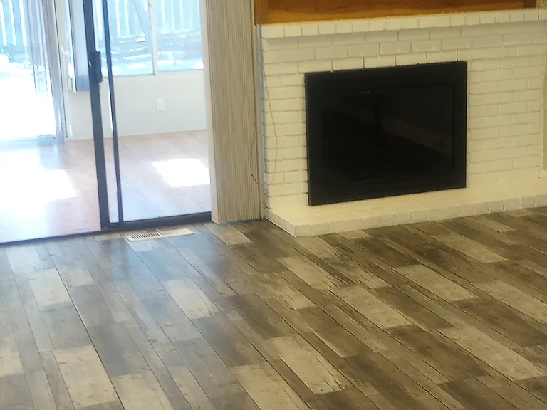 290 Riverview Dr — Photo 8