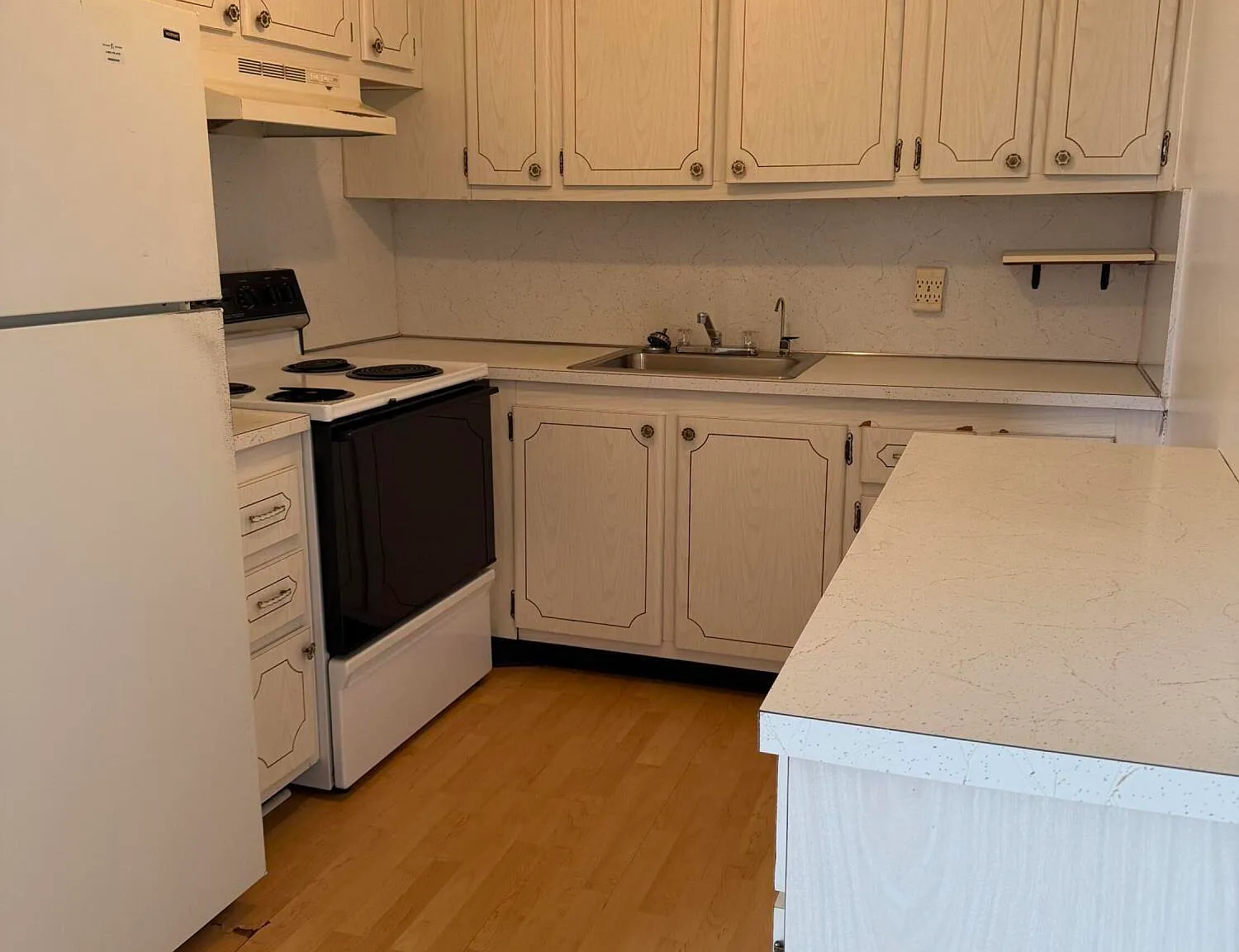 2 bed, 1.5 bath, 798 sqft, $1,550 — Photo 1